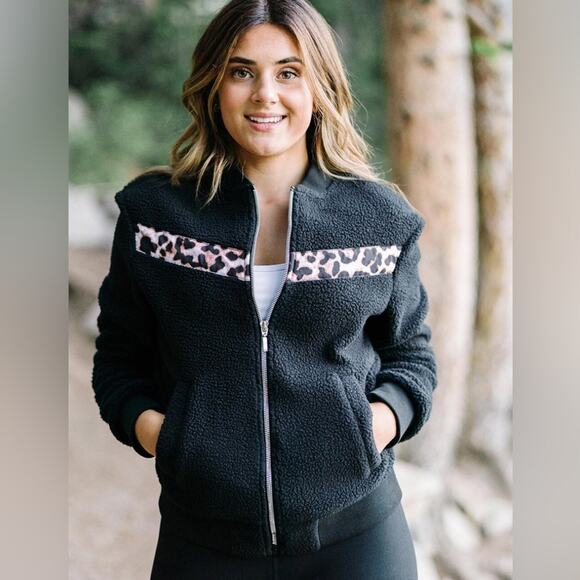 ZYIA Black Leopard Flying V Fleece Jacket Sherpa Teddy Bomber - Picture 1 of 14